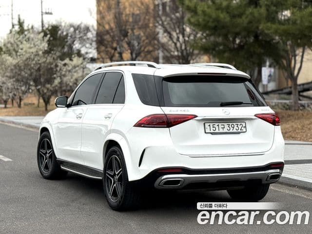 Mercedes-Benz GLE-Class 2019 — Şəkil 1/20