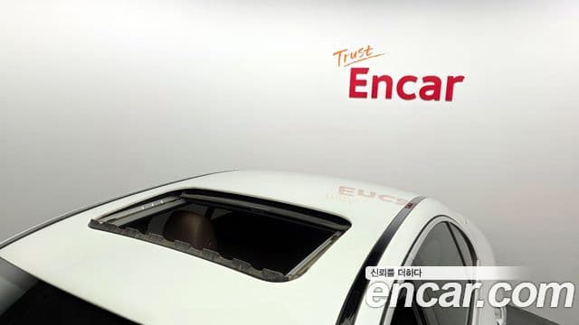 Mercedes-Benz E-Class 2021 — фото 20 из 20
