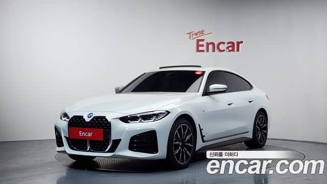 BMW 4 Series, 2023