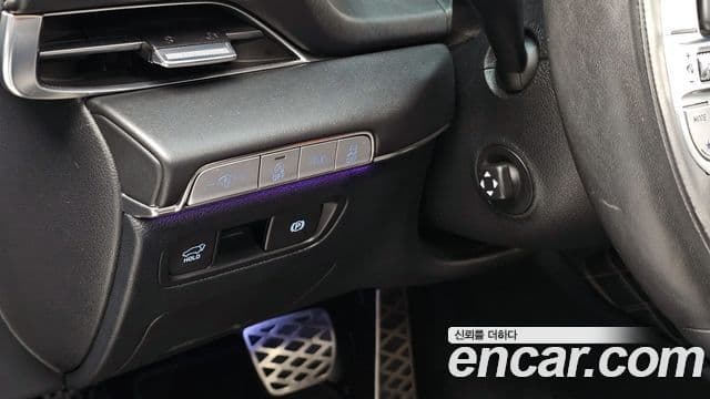 Genesis GV80 2020 — Şəkil 16/20
