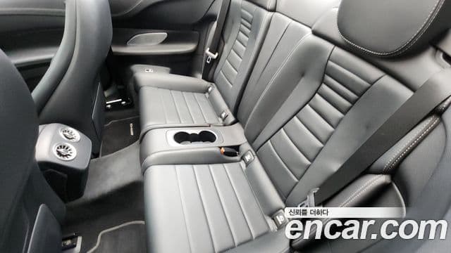 Mercedes-Benz E-Class 2020 — фото 12 из 20