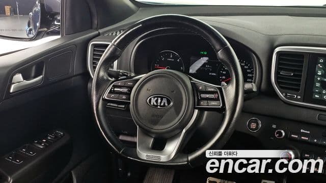 Kia Sportage The Bold 2020 — Фото 13/20