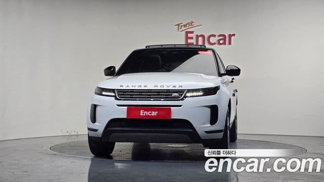 Land Rover Range Rover Evoque 2025 — Фото 3/20