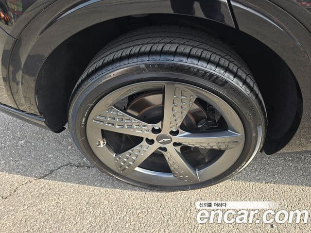 Genesis GV70 2022 — ფოტო 6/20