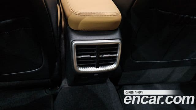 Kia K5 2023 — ფოტო 20/20