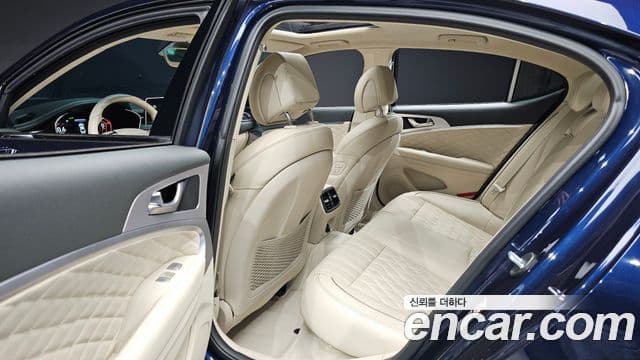 Genesis G70 2018 — Şəkil 12/20