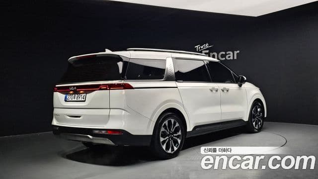 Kia Carnival 2022 — Şəkil 2/20