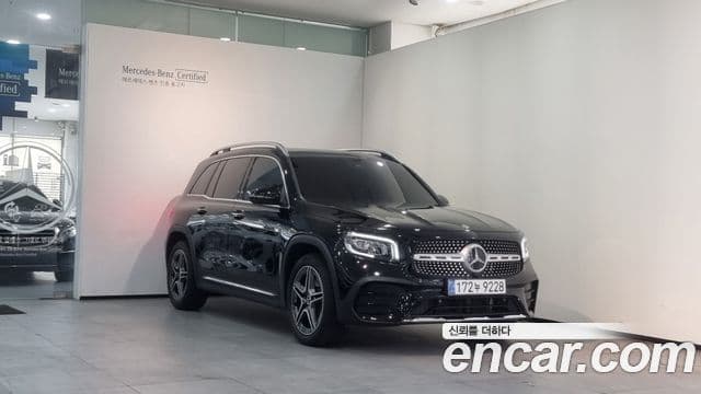 Mercedes-Benz GLB-Class 2020 — Şəkil 10/20
