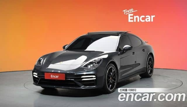 Porsche Panamera, 2021