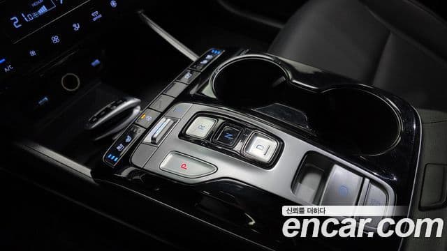 Hyundai The New Tucson 2022 — ფოტო 9/20