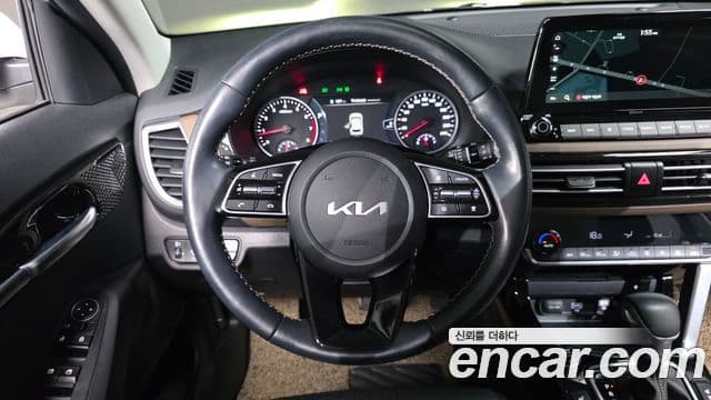 Kia Seltos 2022 — Şəkil 12/20