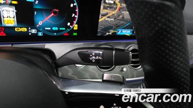 Mercedes-Benz E-Class 2022 — ფოტო 9/20