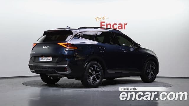 Kia Sportage 2022 — ფოტო 2/20