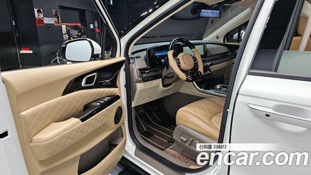 Kia Carnival 2022 — ფოტო 11/20