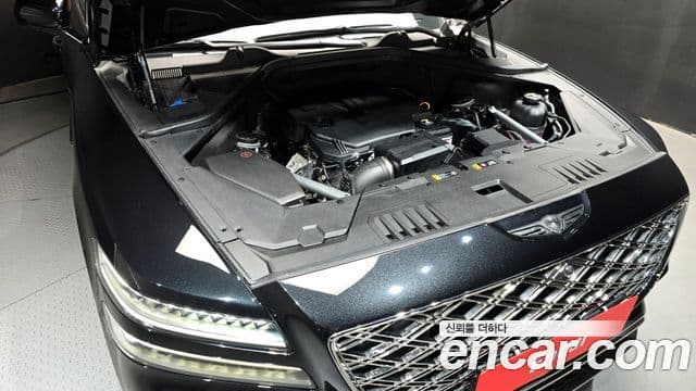 Genesis GV80 2023 — Photo 8/20