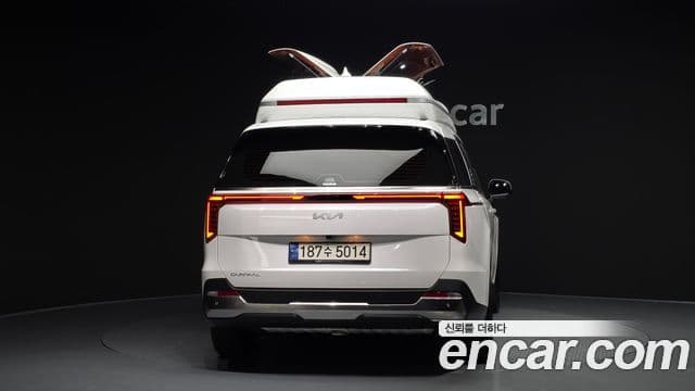 Kia Carnival 2023 — Şəkil 4/20