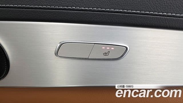 Mercedes-Benz GLC-Class 2022 — ფოტო 19/20