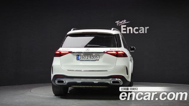 Mercedes-Benz GLE-Class 2025 — ფოტო 11/20