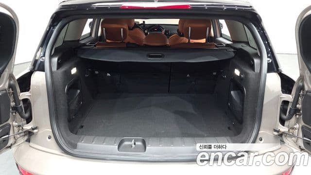 Mini Cooper Clubman 2022 — Photo 6/20