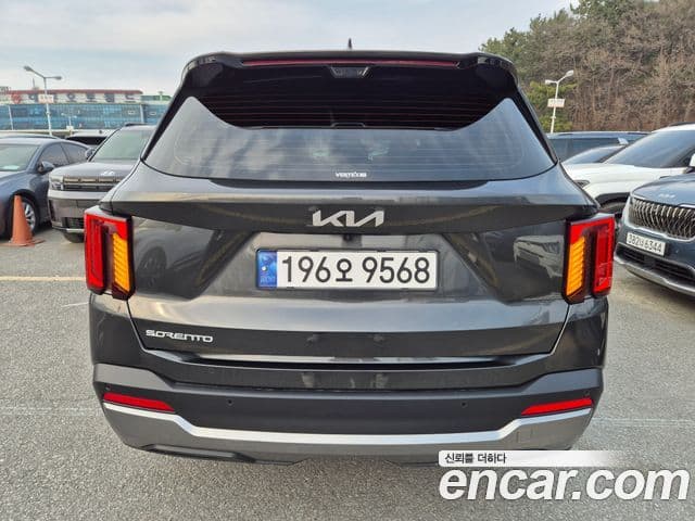 Kia Sorento 2024 — ფოტო 5/20