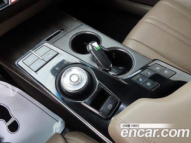 Kia K8 2022 — фото 8 из 20