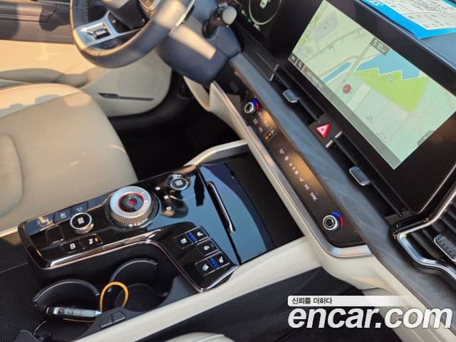Kia Sportage 2022 — Photo 8/20