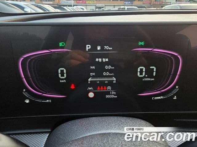 Kia Sportage 2022 — ფოტო 7/18