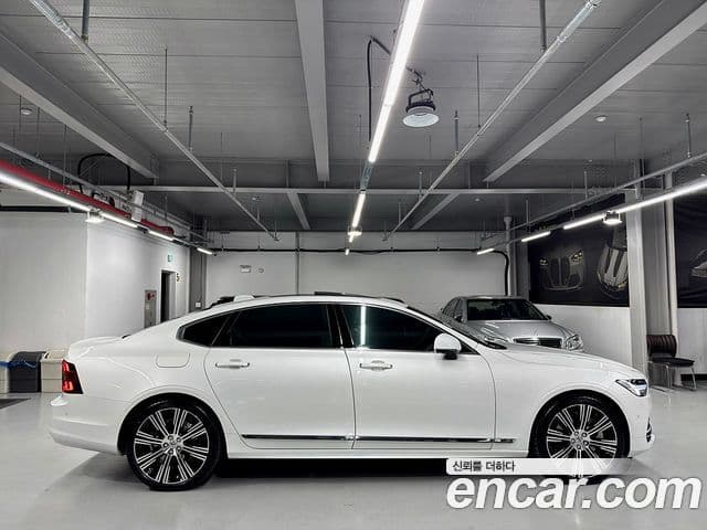 Volvo S90 2023 — фото 4 из 20