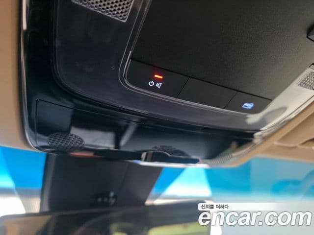 Hyundai Staria 2024 — ფოტო 4/10