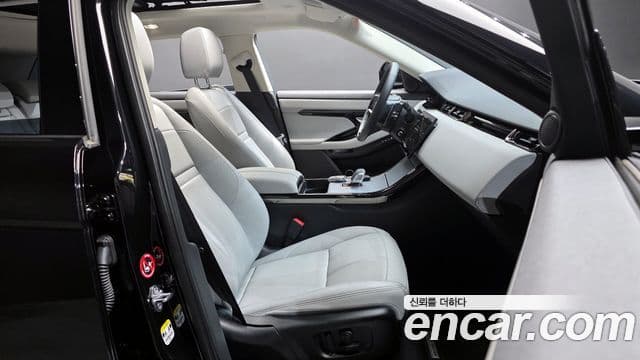 Land Rover Range Rover Evoque 2025 — фото 10 из 20