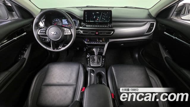 Kia Seltos 2020 — ფოტო 7/20