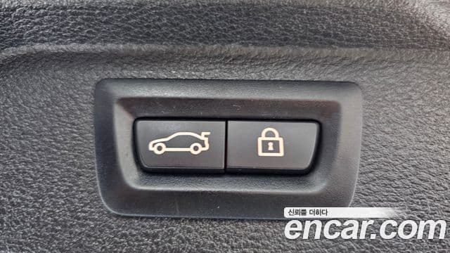 BMW X5 2018 — фото 20 из 20