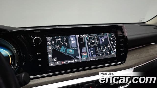 Kia K5 2021 — ფოტო 15/20