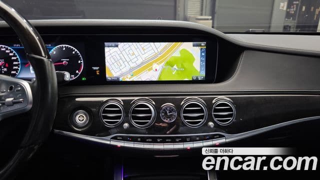 Mercedes-Benz S-Class 2018 — Фото 16/20