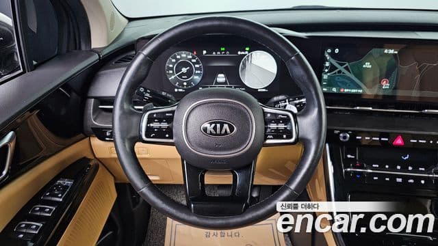 Kia Carnival 2021 — Фото 14/20