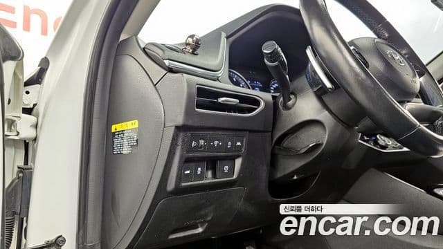 Hyundai Sonata Hybrid 2020 — Şəkil 19/20