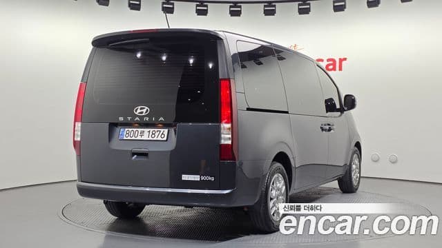 Hyundai Staria 2024 — ფოტო 2/20