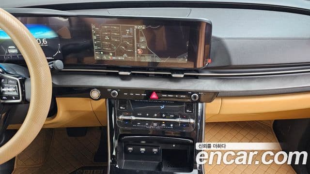 Kia Carnival 2020 — Şəkil 15/20