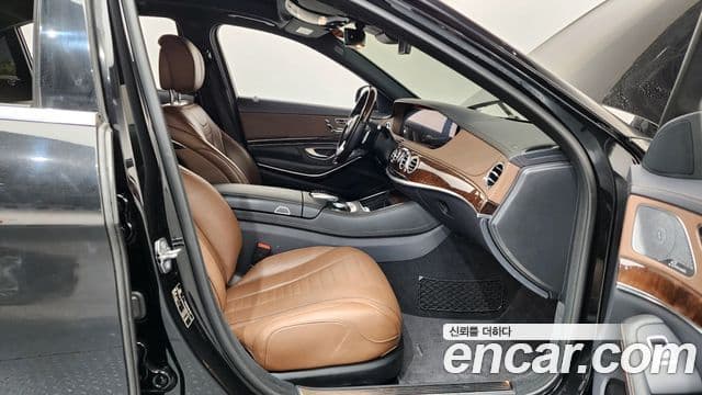 Mercedes-Benz S-Class 2019 — ფოტო 16/20