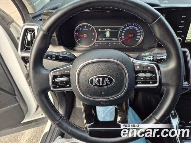 Kia Sorento 2021 — Şəkil 10/20