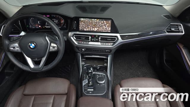 BMW 3 Series 2021 — ფოტო 8/20
