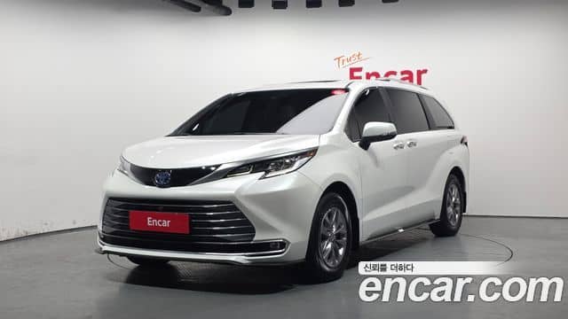 Toyota Sienna, 2024