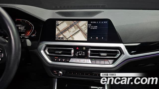 BMW 3 Series 2019 — Фото 12/20