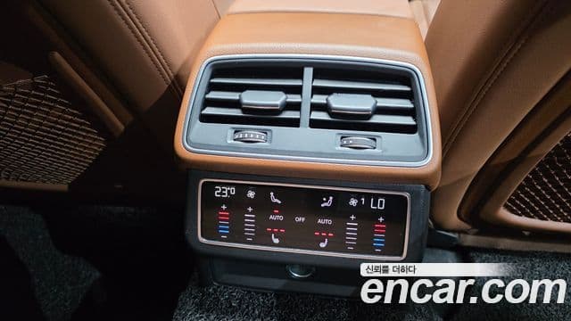 Audi A6 2021 — Şəkil 18/20