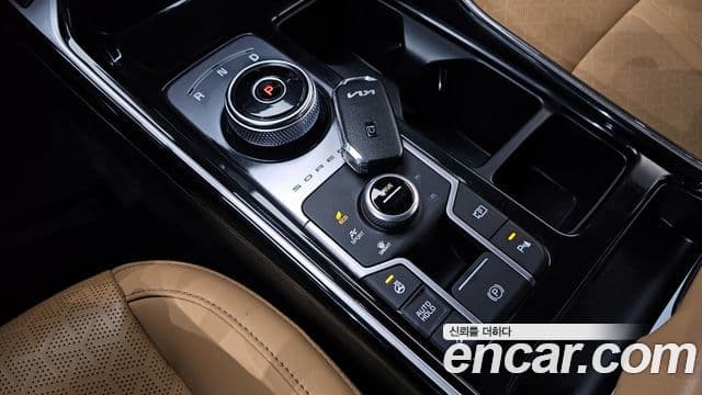 Kia Sorento 2022 — Фото 9/20