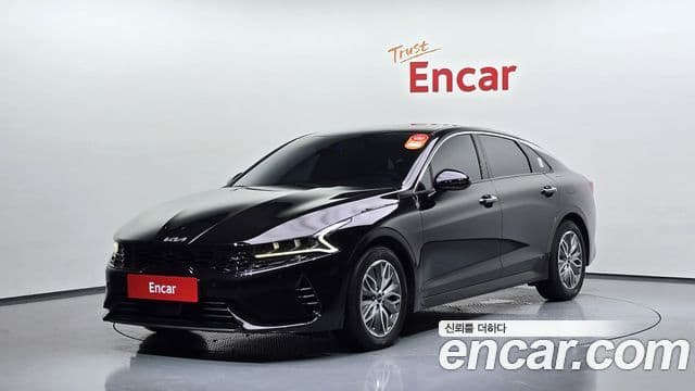 Kia K5 2023 — ფოტო 1/20
