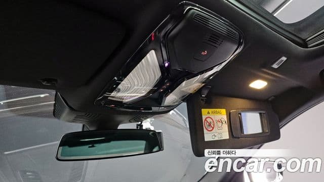BMW 5 Series 2021 — Photo 15/20