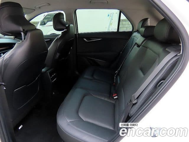 Kia Niro 2022 — ფოტო 5/20
