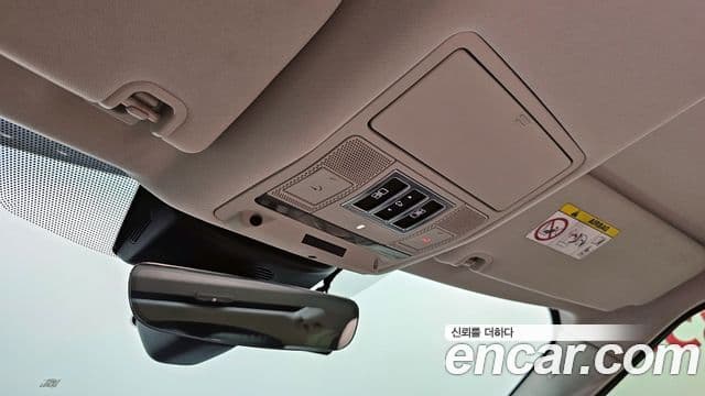 Land Rover Discovery 5 2019 — фото 18 из 20