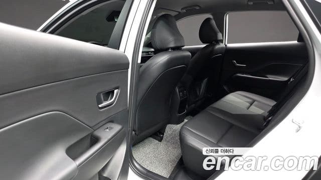 Hyundai Kona 2024 — Şəkil 10/20